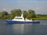 Bateau patrouilleur à vendre