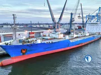 Navire frigorifique à vendre