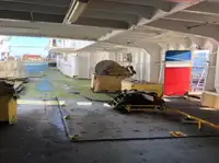 Navire d'arpentage à vendre
