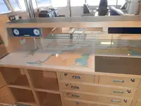 Navire porte-conteneurs à vendre