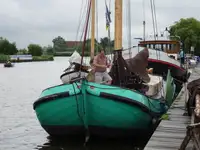 Péniche à vendre