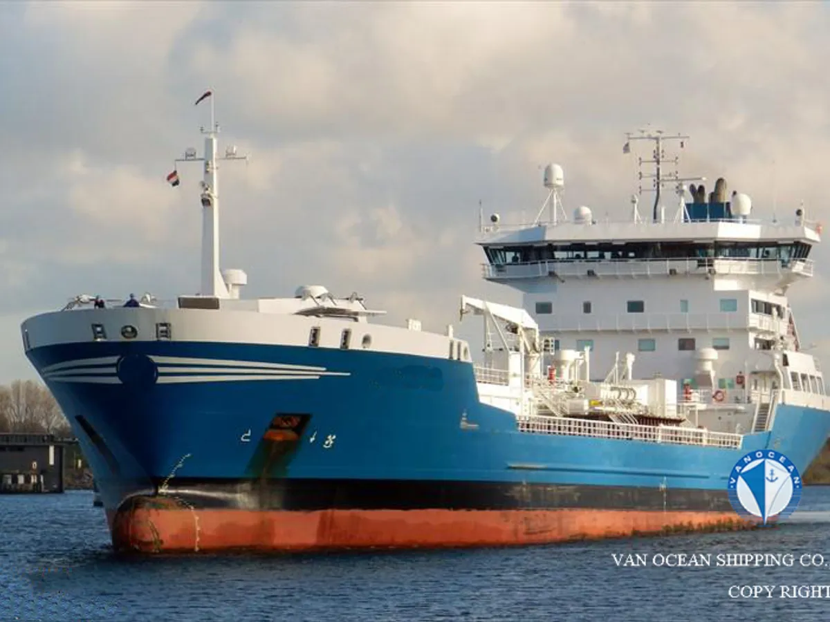 Pétrolier / chimiquier à vendre
