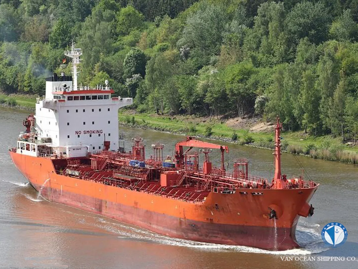 Pétrolier / chimiquier à vendre