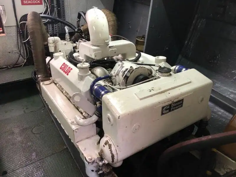 Bateau pilote à vendre