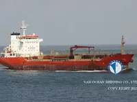 Pétrolier / chimiquier à vendre