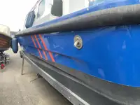 Bateau patrouilleur à vendre