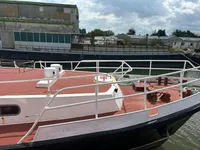 Navire de passagers à vendre
