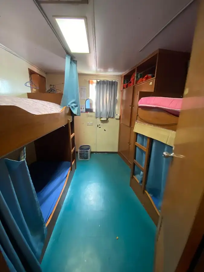 Navire frigorifique à vendre