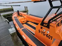 Navire porte-conteneurs à vendre