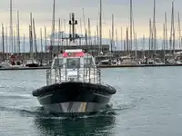 Bateau pilote à vendre
