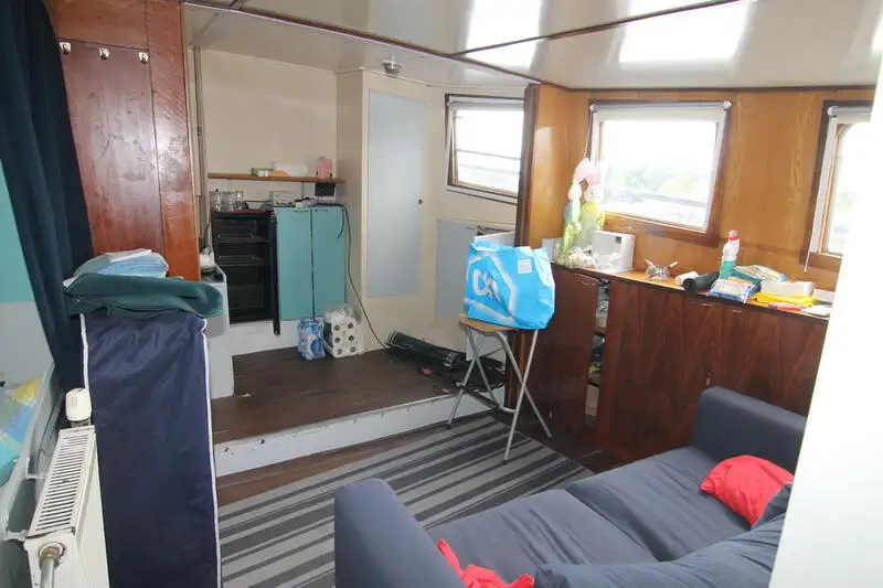 Péniche à vendre
