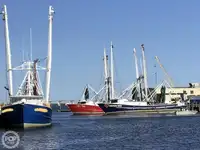 Chalutier à vendre