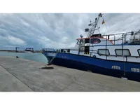 Bateau de transport d'équipage à vendre