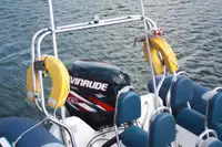 Bateau pneumatique semi-rigide à vendre