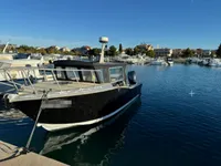 Bateaux de travail à vendre