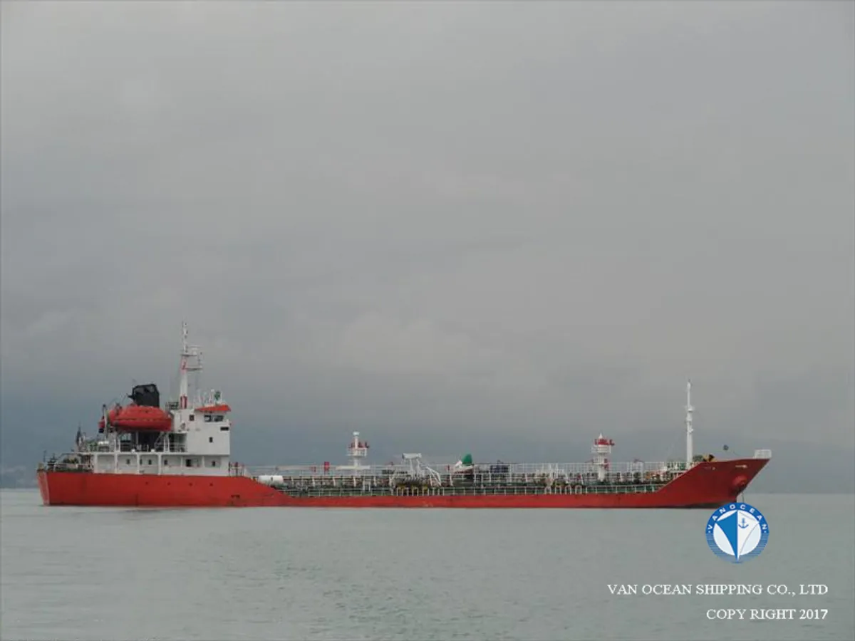 Pétrolier / chimiquier à vendre