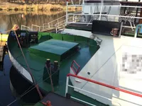 Navire porte-conteneurs à vendre