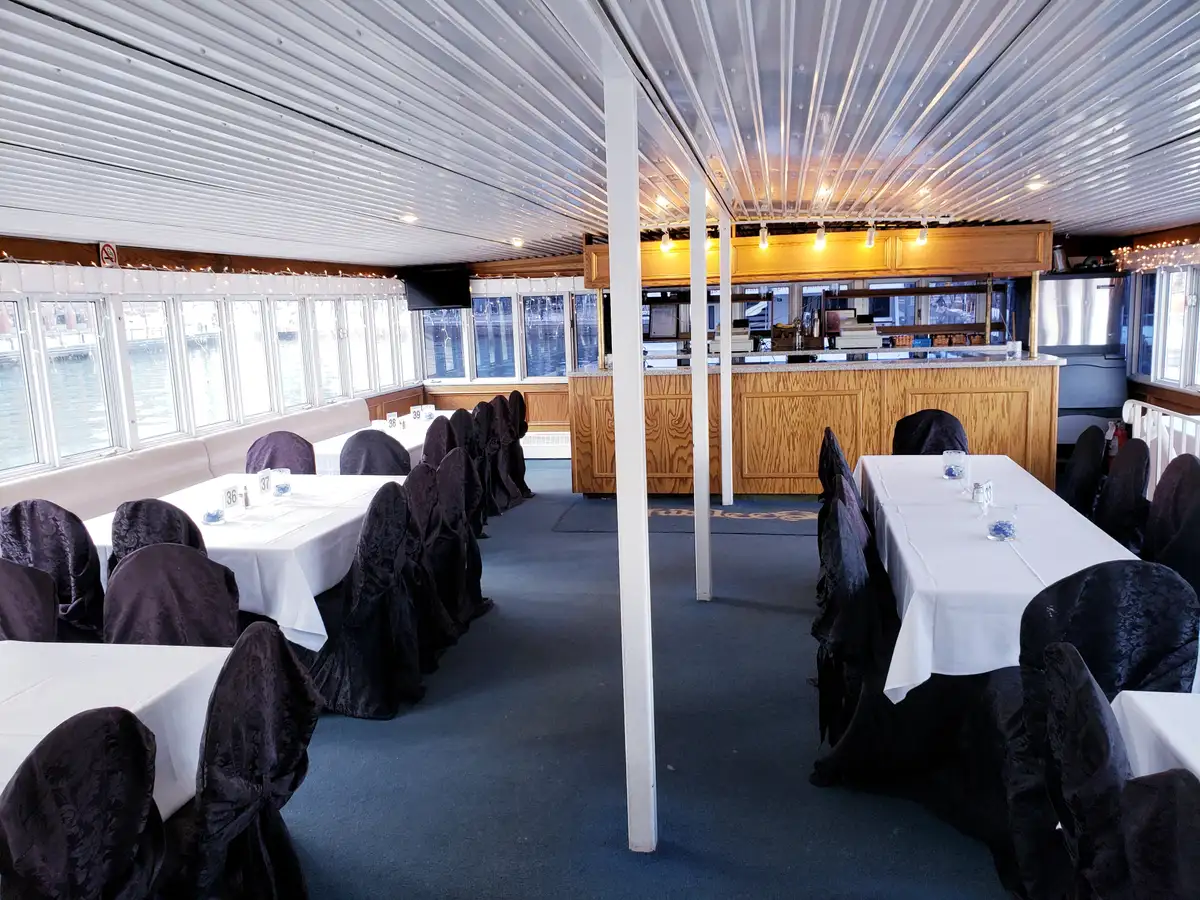 Navire-ferry à vendre