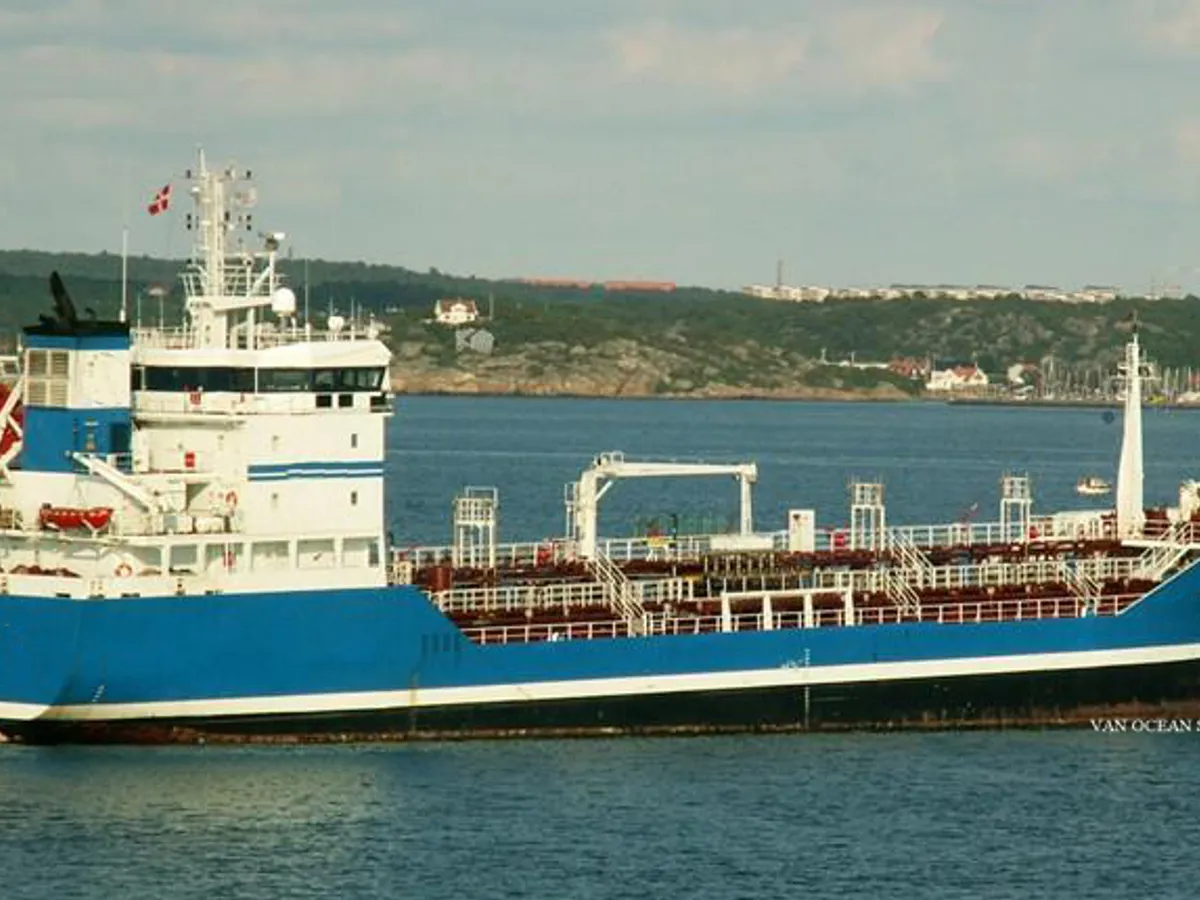 Pétrolier / chimiquier à vendre