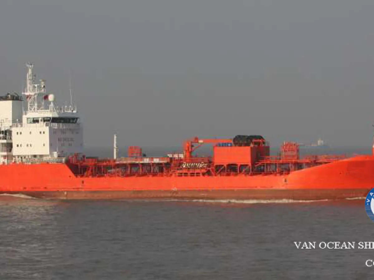 Pétrolier / chimiquier à vendre