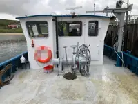 Bateaux de travail à vendre