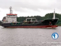 Pétrolier / chimiquier à vendre
