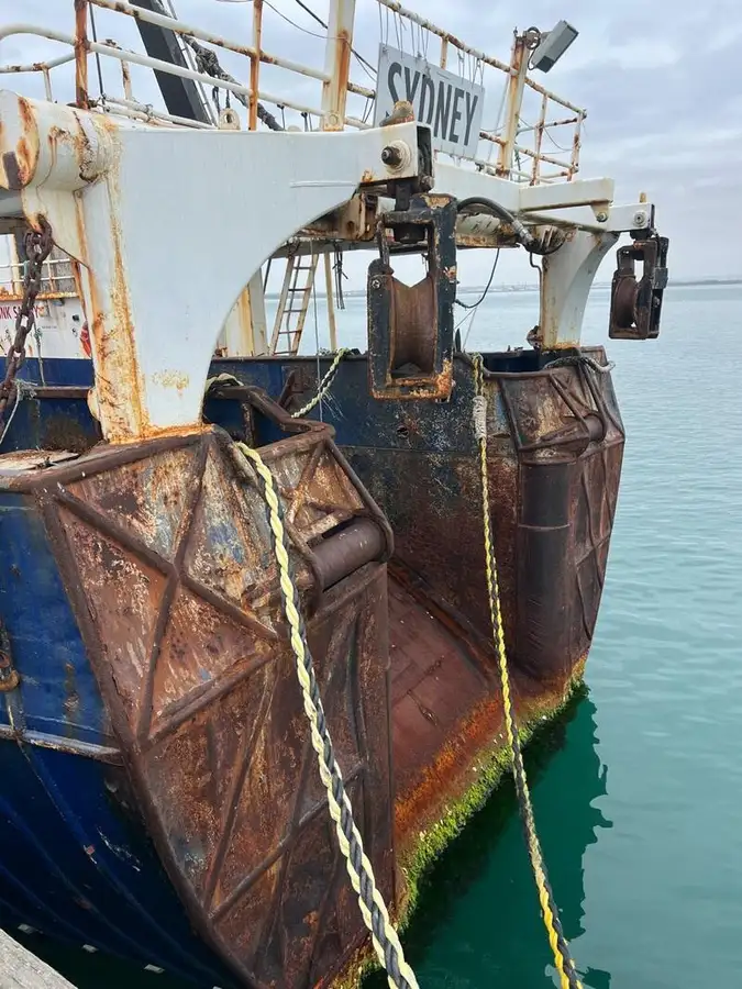 Chalutier à vendre