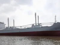Navire frigorifique à vendre