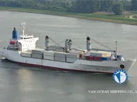 Navire frigorifique à vendre
