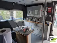 Navire d'arpentage à vendre