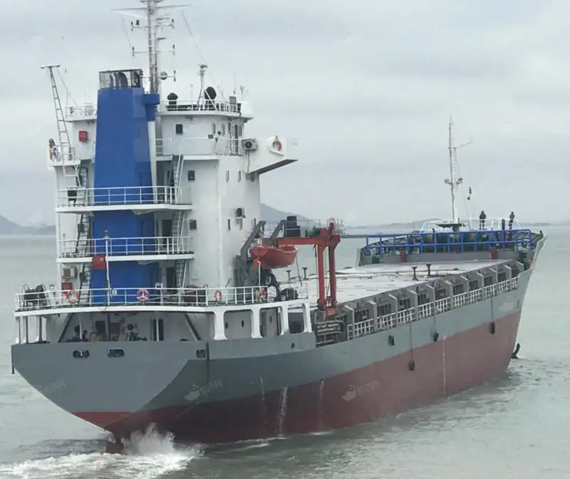 Polyvalent à vendre