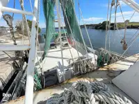 Chalutier à vendre