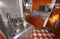 Navire de recherche à vendre