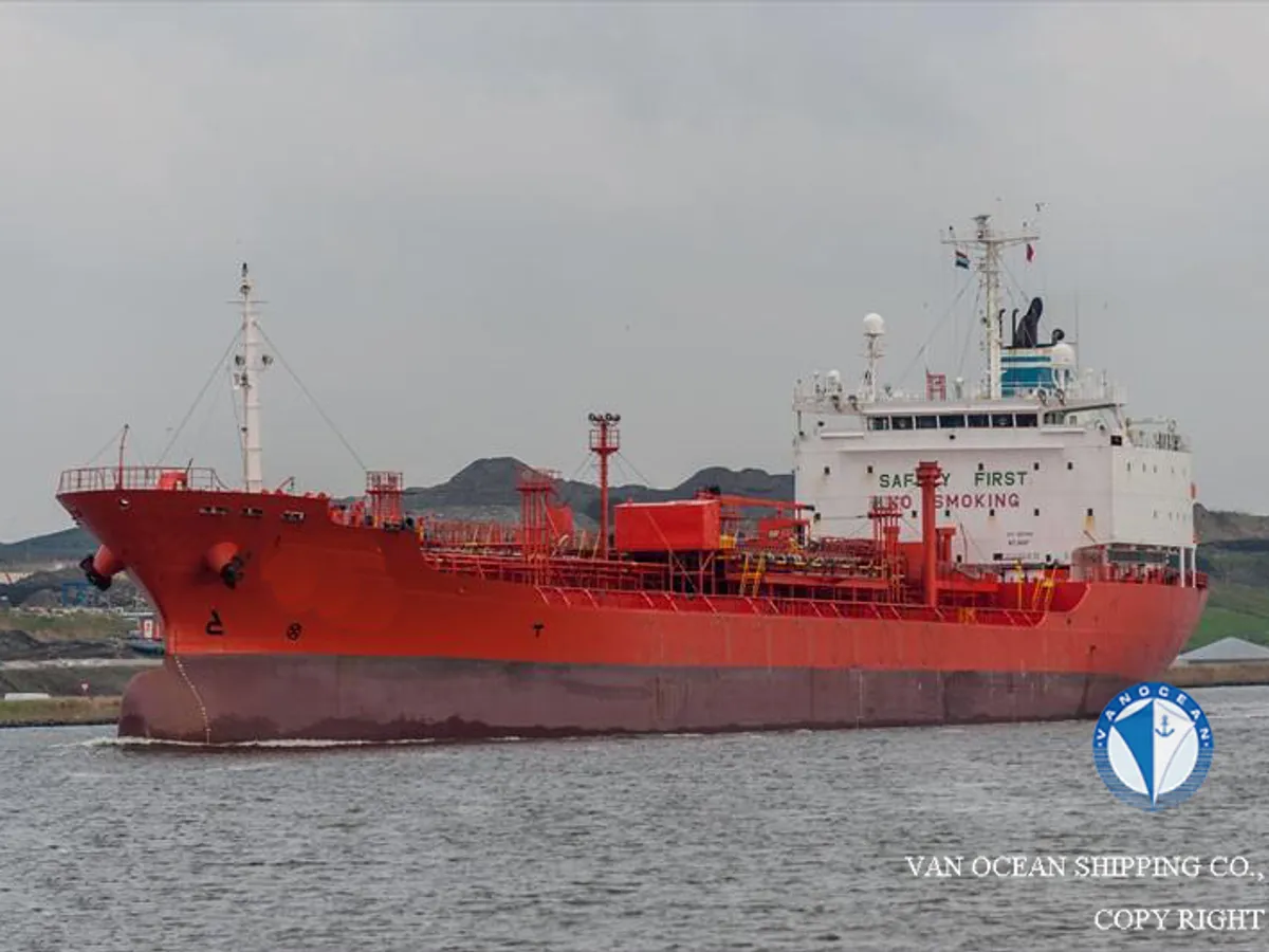 Pétrolier / chimiquier à vendre