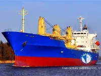 Navire frigorifique à vendre