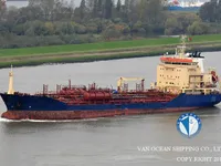 Pétrolier / chimiquier à vendre