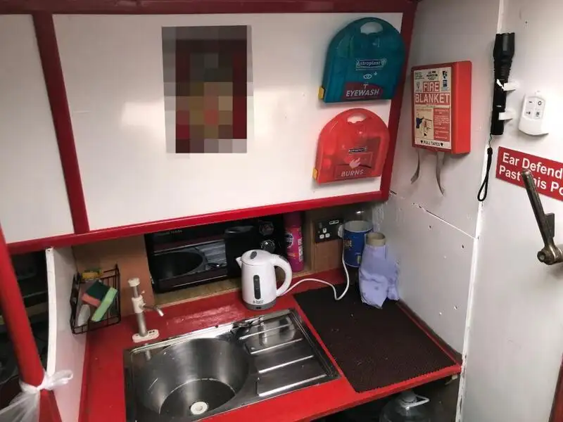 Bateau pilote à vendre