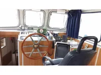 Bateaux de travail à vendre