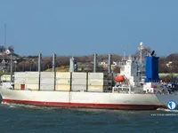 Navire frigorifique à vendre