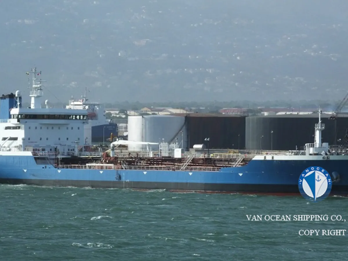 Pétrolier / chimiquier à vendre