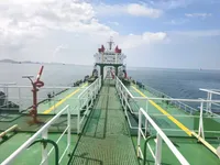 Pétrolier / chimiquier à vendre