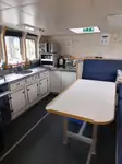 Navire d'arpentage à vendre