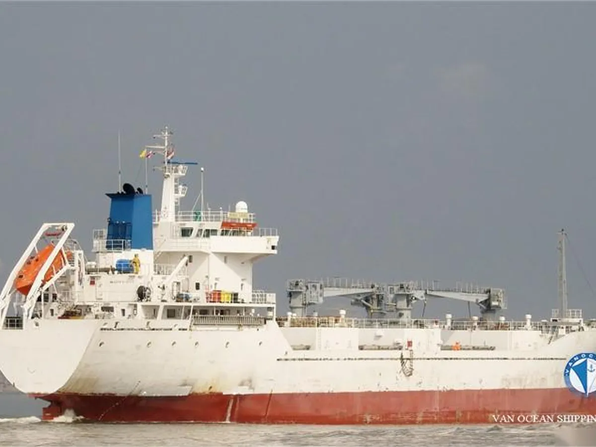 Navire frigorifique à vendre