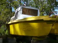 Bateaux de travail à vendre