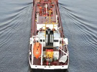 Pétrolier / chimiquier à vendre