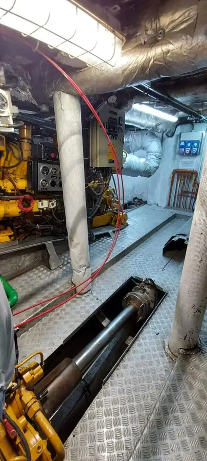 Bateau de transport d'équipage à vendre