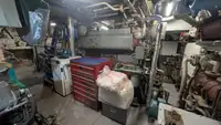 Navire d'arpentage à vendre