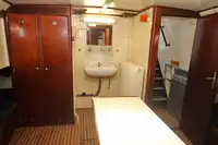 Bateau patrouilleur à vendre