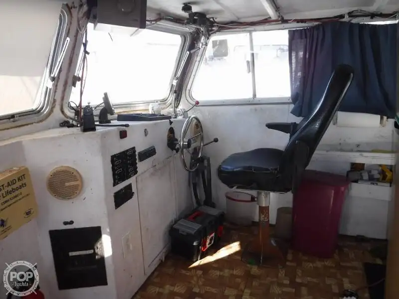 Chalutier à vendre