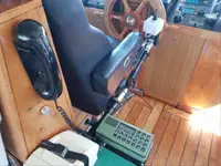Bateau patrouilleur à vendre